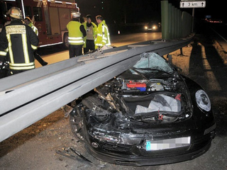Illustration for article titled German Test Driver Killed In Next-Gen 911 Convertible Crash